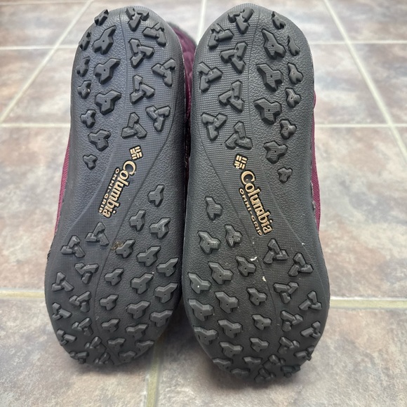 Columbia Women's Quilted Winter Boots - Picture 2 of 9